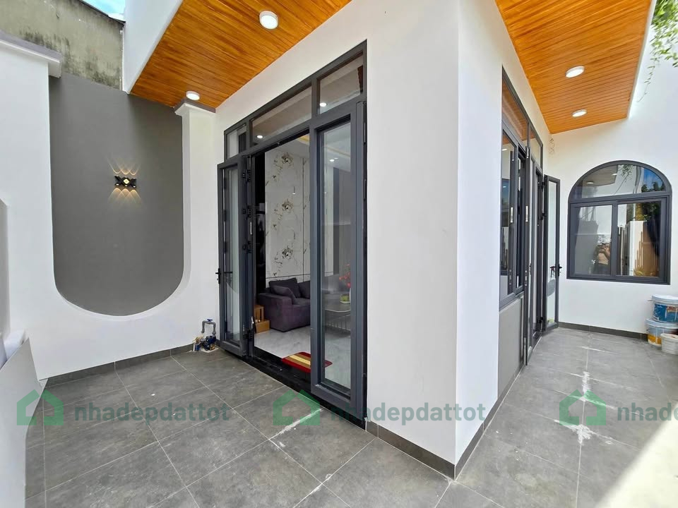 BÁN NHÀ 3 TẦNG MỚI XÂY - FULL NỘI THẤT – KIỆT 168 TÔ HIỆU
