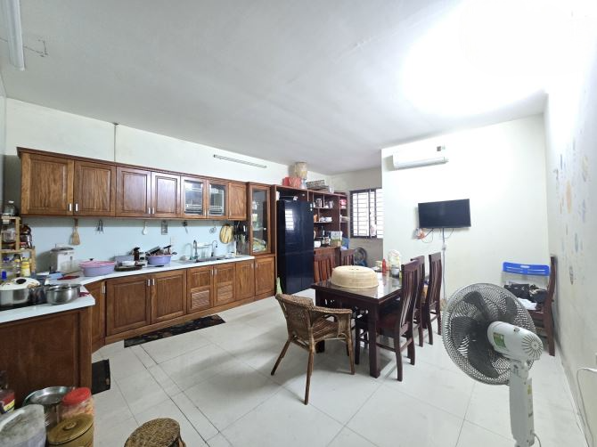 Siêu Phẩm Nhà 4 Tầng Lê Quang Đạo – Sát Biển Mỹ Khê – Doanh Thu 200Tr/Tháng – Giá 24,5 Tỷ