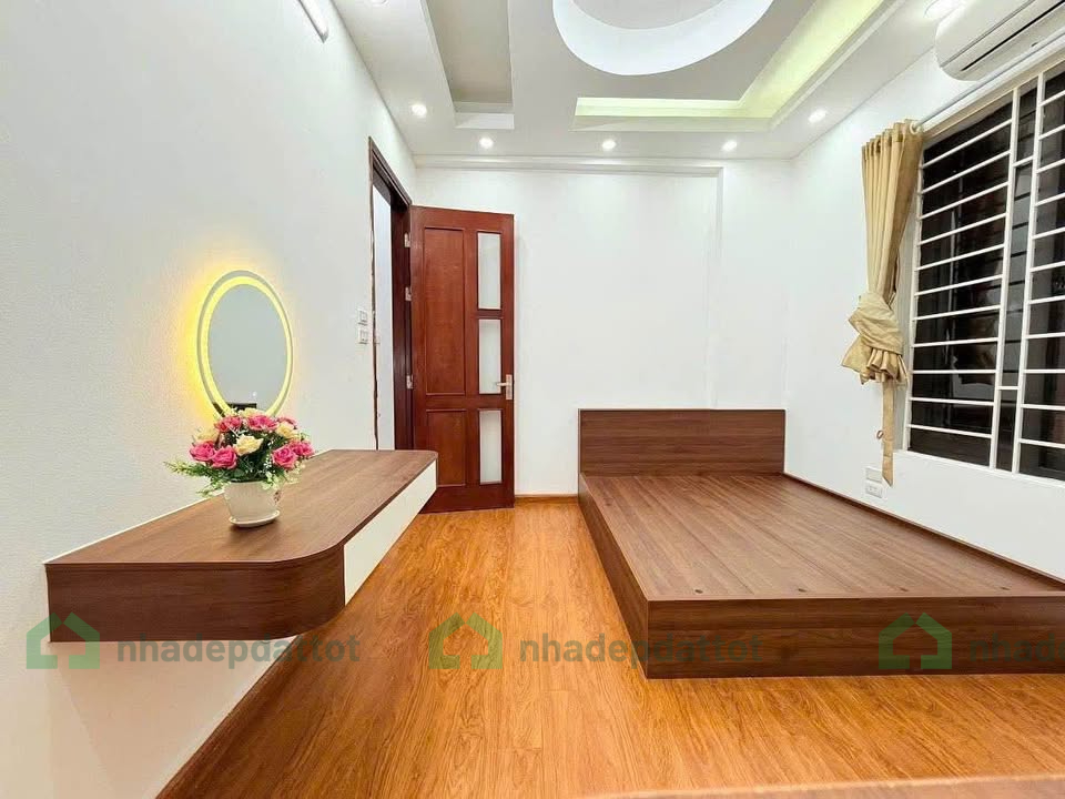 BÁN NHÀ PHỐ VÕ CHÍ CÔNG – NGÕ THÔNG RỘNG – 5 TẦNG ĐẸP GẦN PHỐ - GIẢM NGAY 300 TRIỆU!