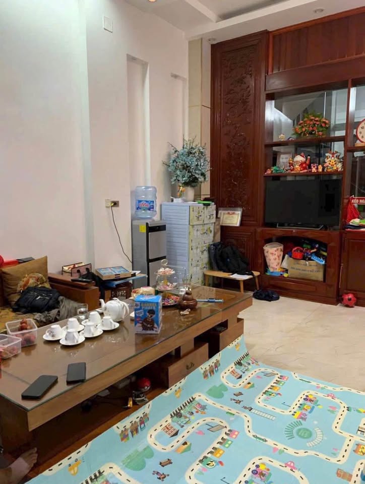 Nhà 4 tầng mặt phố – Phường Lê Thanh Nghị – 63,8m² – Nhỉnh 5 tỷ