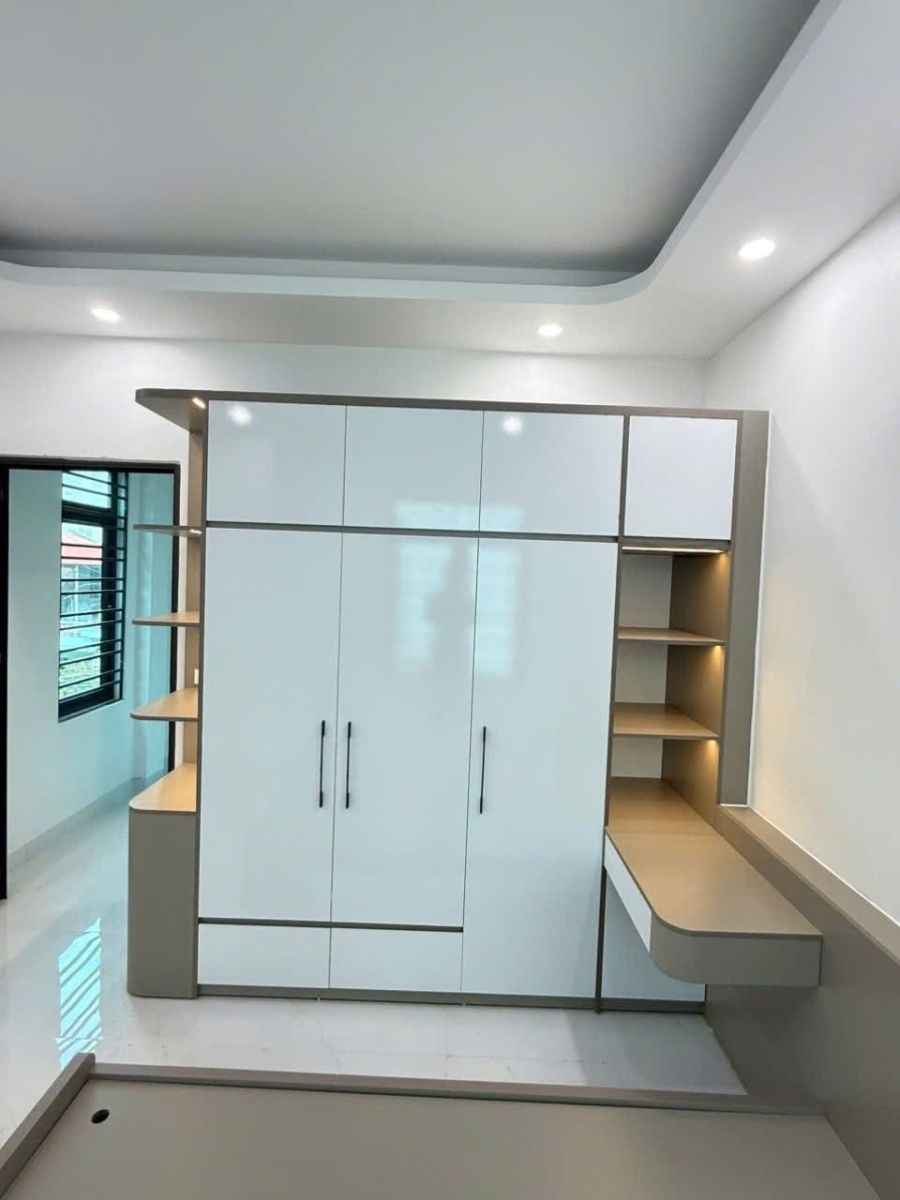 Nhà 3 Tầng “Lô Góc” ngõ phố Ngô Quyền, Hải Dương - 44m2 - 2 tỷ 7xx triệu