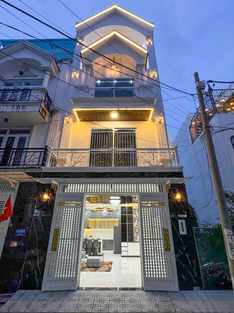 Nhà phố hiện đại mới hoàn thiện đường 7m Huỳnh Thị Đồng - TT Nhà Bè - full nội thất cao cấp