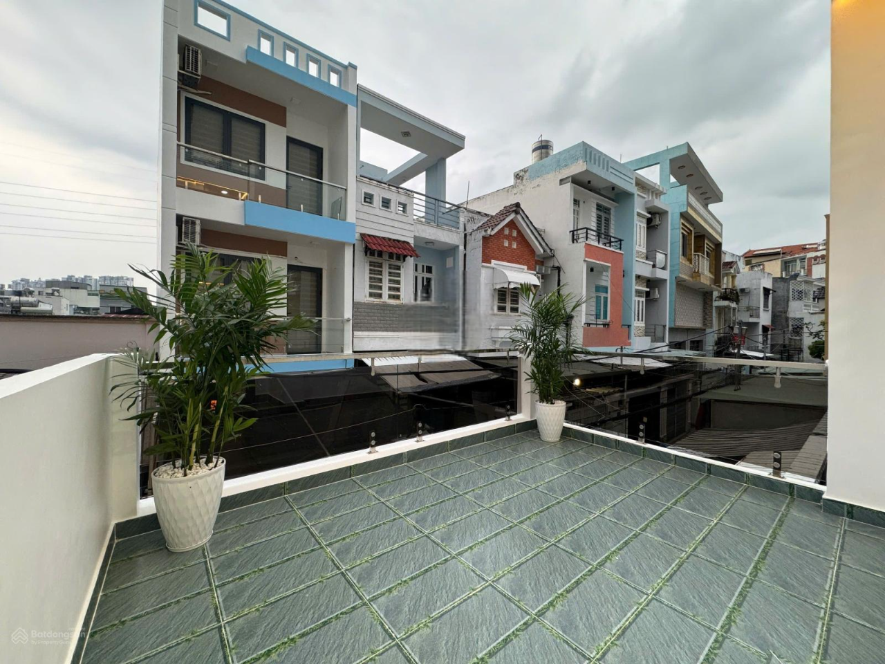 Nhà phố hiện đại mới hoàn thiện đường 7m Huỳnh Thị Đồng - TT Nhà Bè - full nội thất cao cấp
