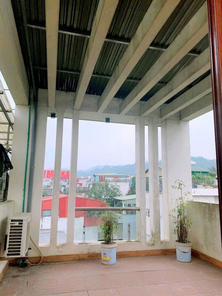🏠 BÁN NHÀ 3 TẦNG + 1 TUM – ĐƯỜNG THANH PHÚ, KIM TÂN, LÀO CAI