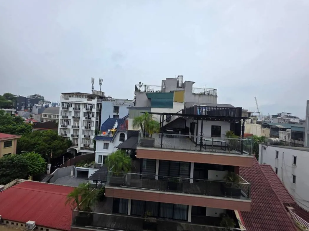 18.8 TỶ NHỈNH SỞ HỮU NHÀ MẶT PHỐ ĐỒNG CỔ – TÂY HỒ/ 50M²/ MT 5M. MẶT PHỐ ĐẸP - VỈA HÈ RỘNG, QUY HOẠCH ỔN ĐỊNH. TRONG TẦM NGẮM ANH CHỊ TÀI CHÍNH TỐT SĂN TÌM - SỞ HỮU.