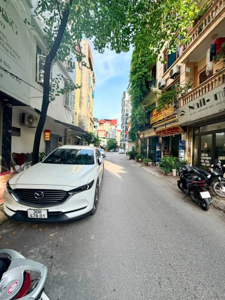 22 TỶ NHỈNH SỞ HỮU NHÀ MẶT PHỐ ĐỒNG CỔ – VỈA HÈ RỘNG – KINH DOANH ĐỈNH – GẦN HỒ TÂY. DT SẤP SỈ: 50M2 - 4 TẦNG - MT: 6.1M. TRONG TẦM NGẮM CÁC ANH CHỊ TÀI CHÍNH TỐT SĂN TÌM - SỞ HỮU.