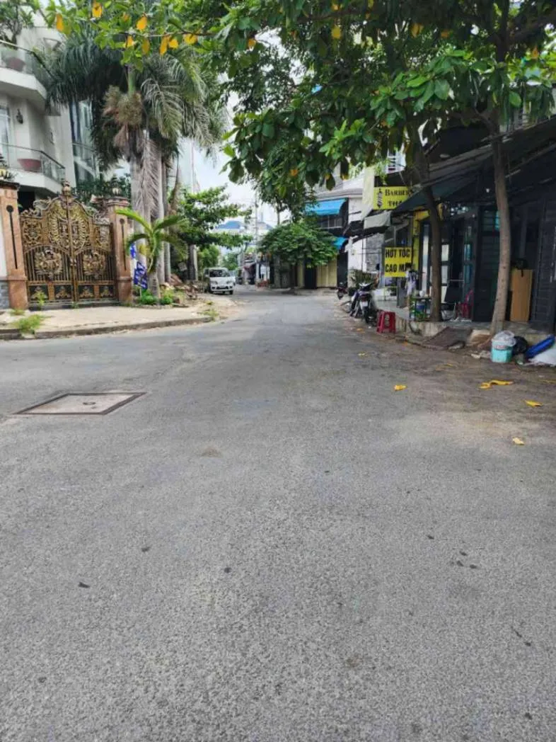 Nhà chính chủ, P. Tân Sơn Nhì, Q. Tân Phú. Nhỉnh 8ty