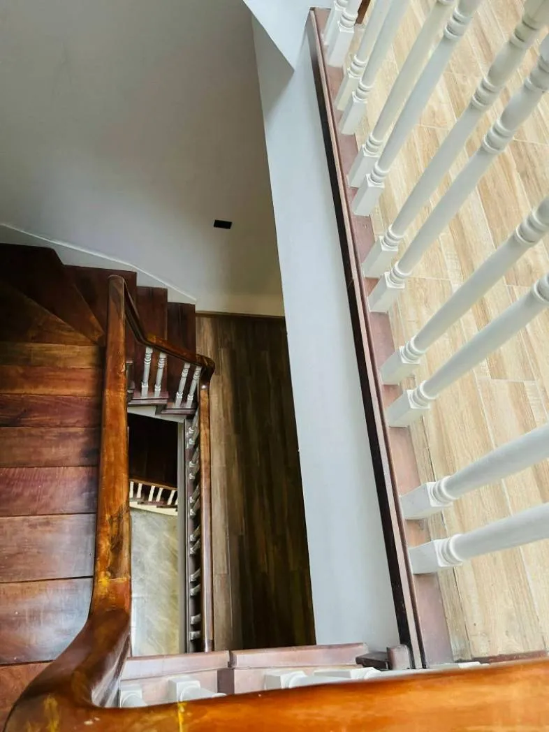 400 TỶ NHỈNH SỞ HỮU SIÊU BIỆT PHỦ SÂN VƯỜN LẠC LONG QUÂN – TÂY HỒ. DT: 748M2/ 3 TẦNG CĂN 1 - 4 TẦNG CĂN 2/ MT: 16M. TRONG TẦM NGẮM PHÙ HỢP VỚI CÁC ĐẠI GIA SĂN TÌM - SỞ HỮU.