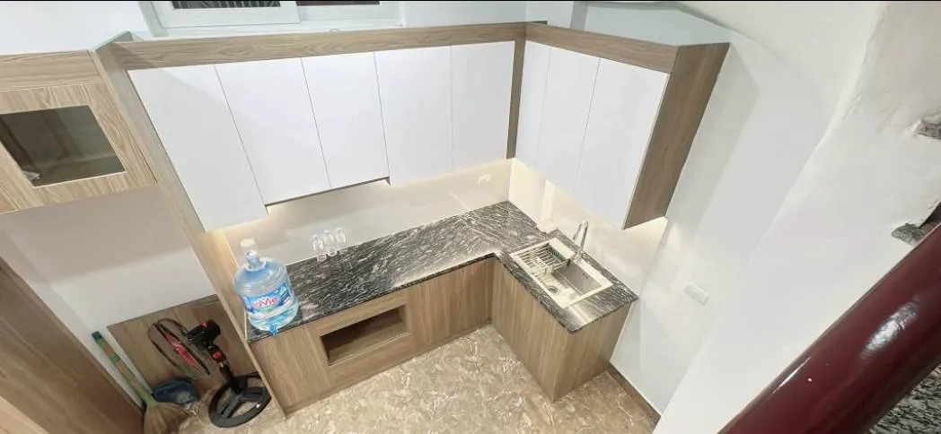 9 TỶ NHỈNH SỞ HỮU NHÀ MỚI XÂY PHỐ XUÂN LA – TÂY HỒ | LÔ GÓC GẦN PHỐ – NHÀ ĐẸP Ở NGAY
 DT: 32,6M2/ 5 TẦNG. TRONG TẦM NGẮM CÁC ANH CHỊ TÀI CHÍNH TỐT SĂN TÌM - SỞ HỮU. HIẾM CÓ KHÓ TÌM TẠI TÂY HỒ